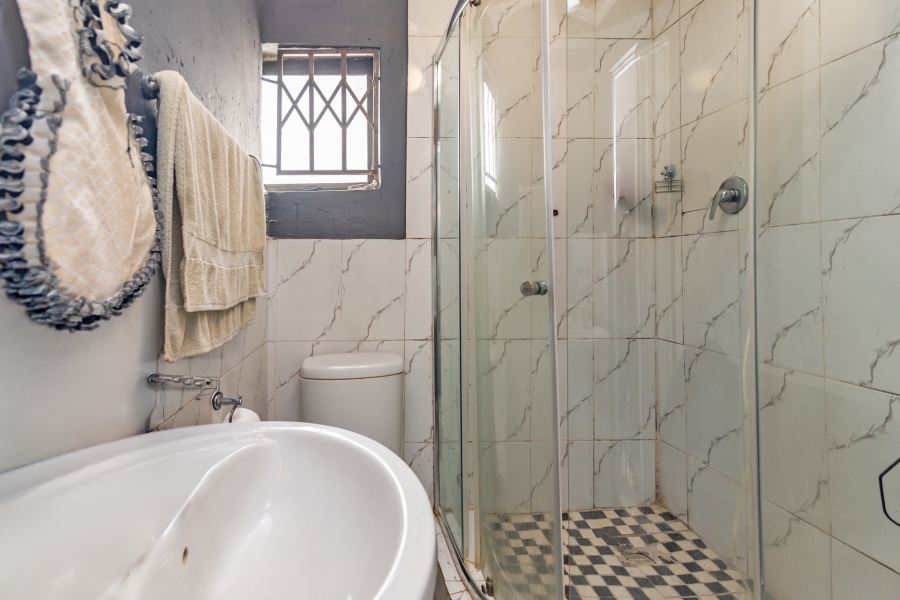 2 Bedroom Property for Sale in Protea Glen Gauteng