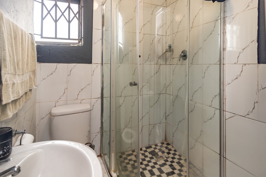 2 Bedroom Property for Sale in Protea Glen Gauteng