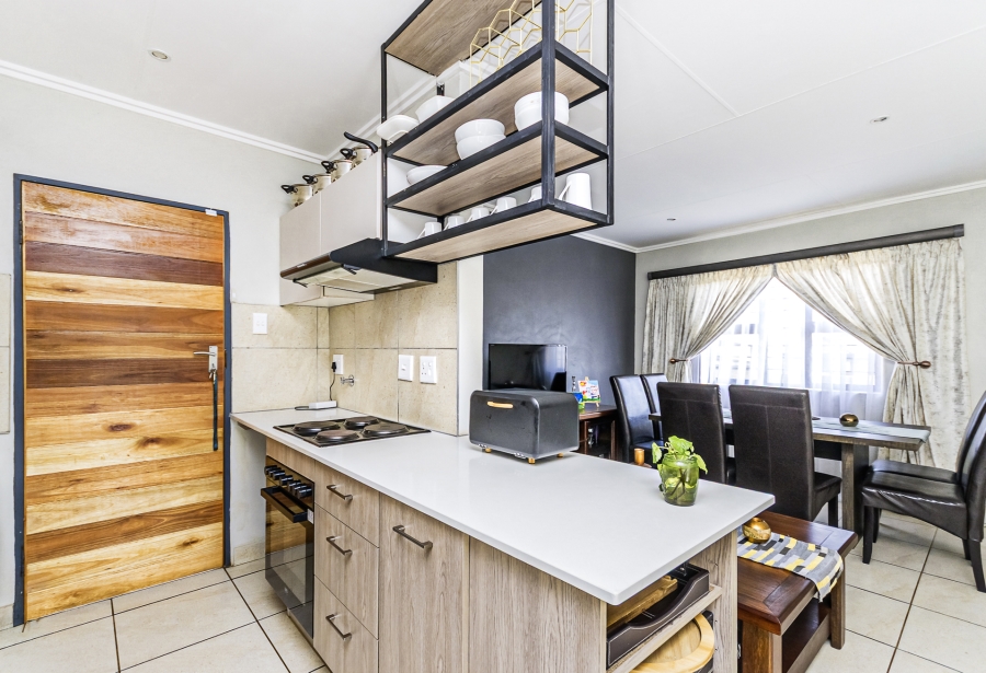3 Bedroom Property for Sale in Mindalore Gauteng