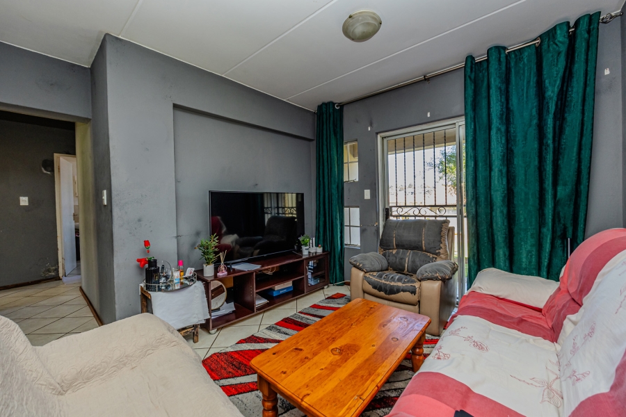 2 Bedroom Property for Sale in Laser Park Gauteng