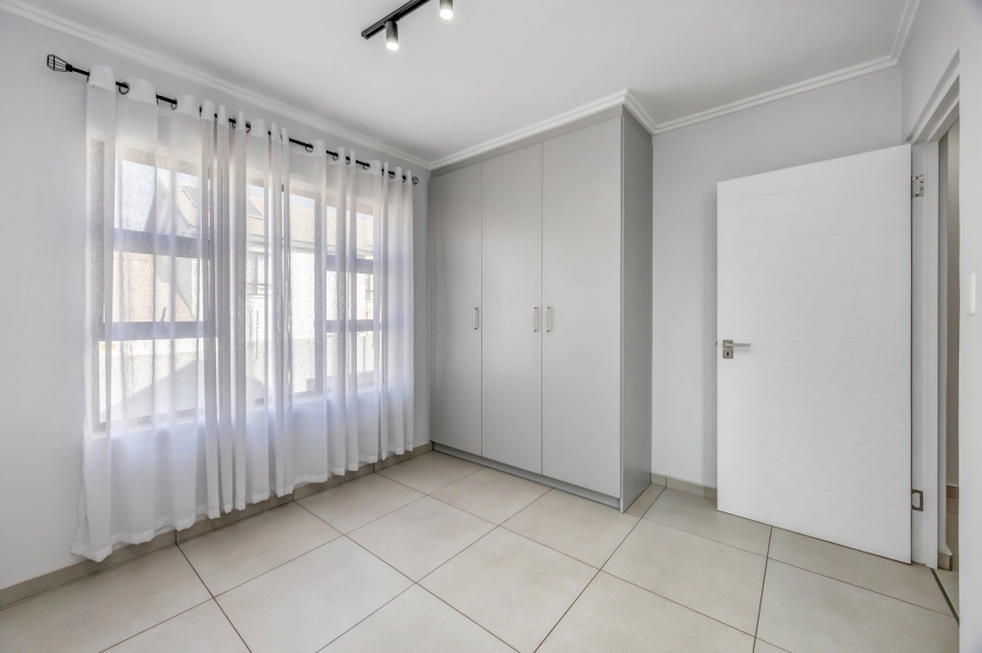 4 Bedroom Property for Sale in Broadacres Gauteng