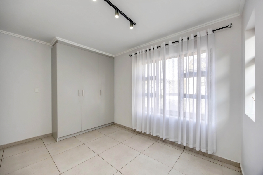 4 Bedroom Property for Sale in Broadacres Gauteng