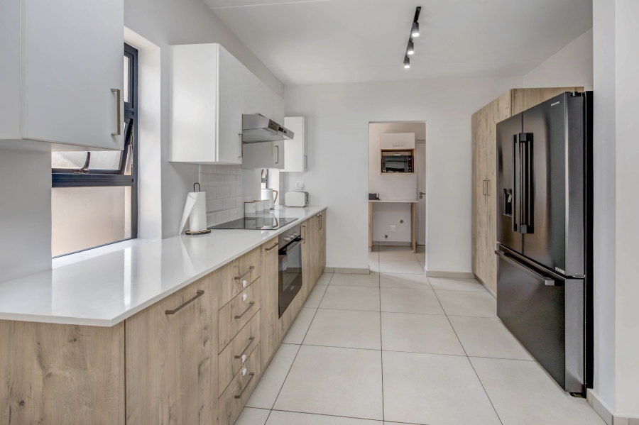 4 Bedroom Property for Sale in Broadacres Gauteng