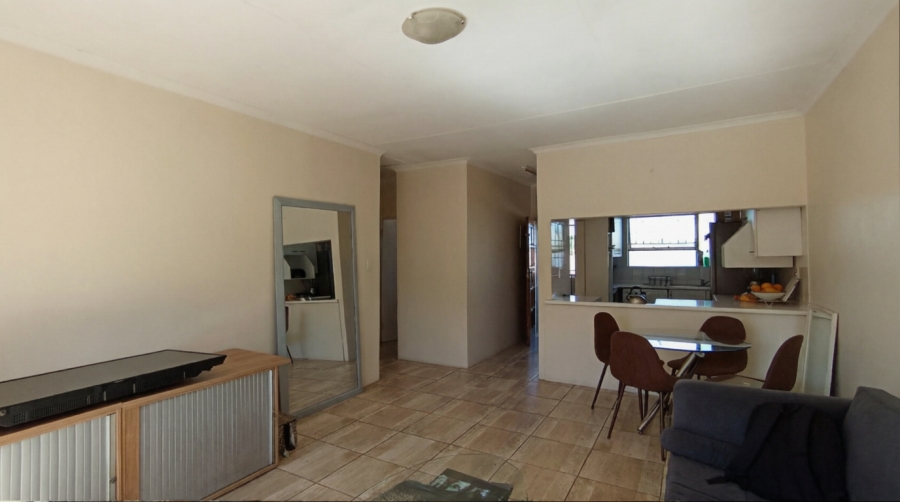2 Bedroom Property for Sale in Buccleuch Gauteng