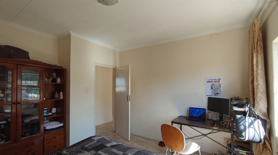 2 Bedroom Property for Sale in Buccleuch Gauteng