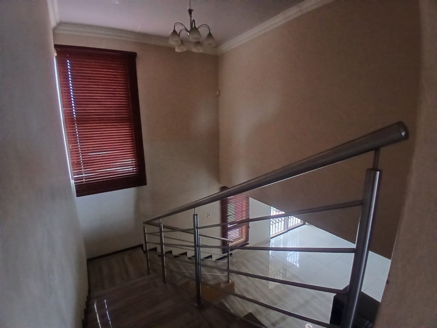 4 Bedroom Property for Sale in Karenpark Gauteng