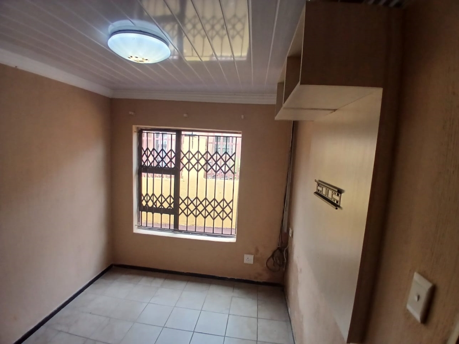 4 Bedroom Property for Sale in Karenpark Gauteng