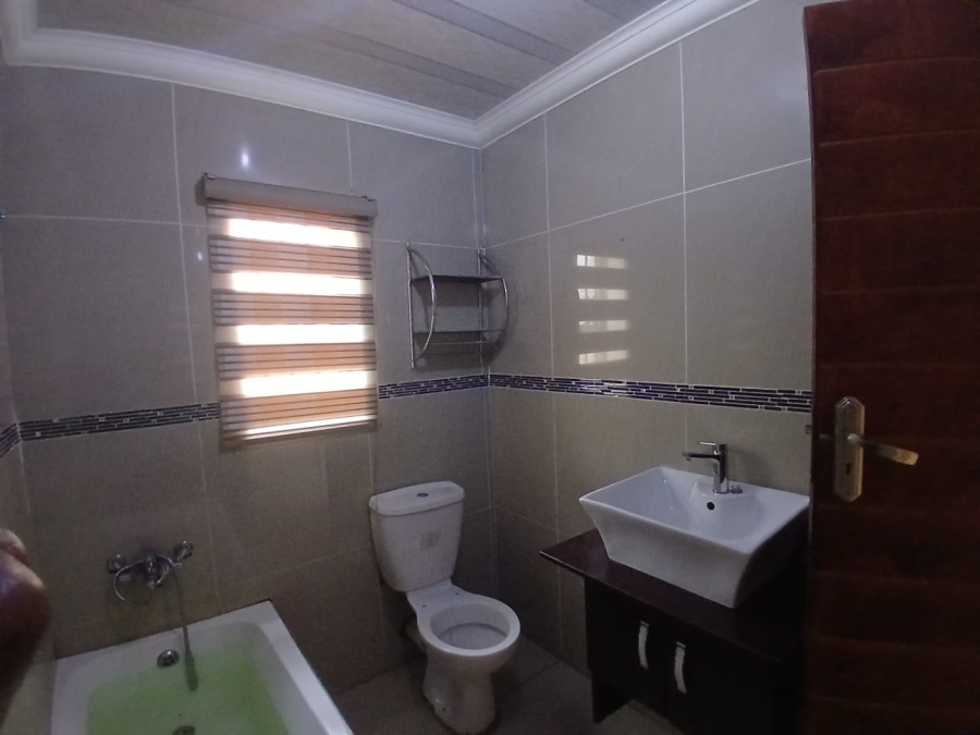 4 Bedroom Property for Sale in Karenpark Gauteng