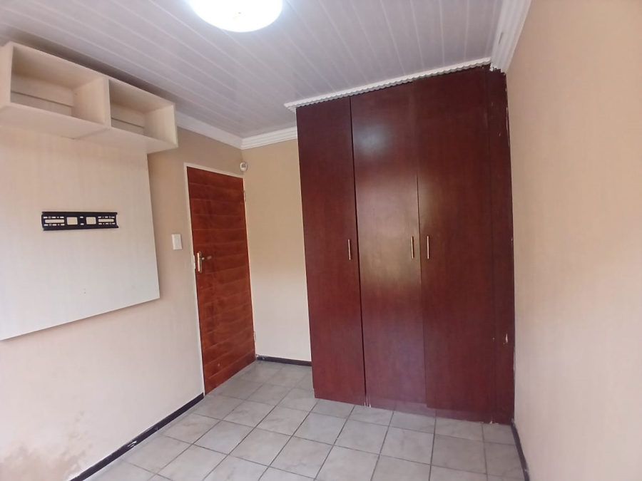 4 Bedroom Property for Sale in Karenpark Gauteng