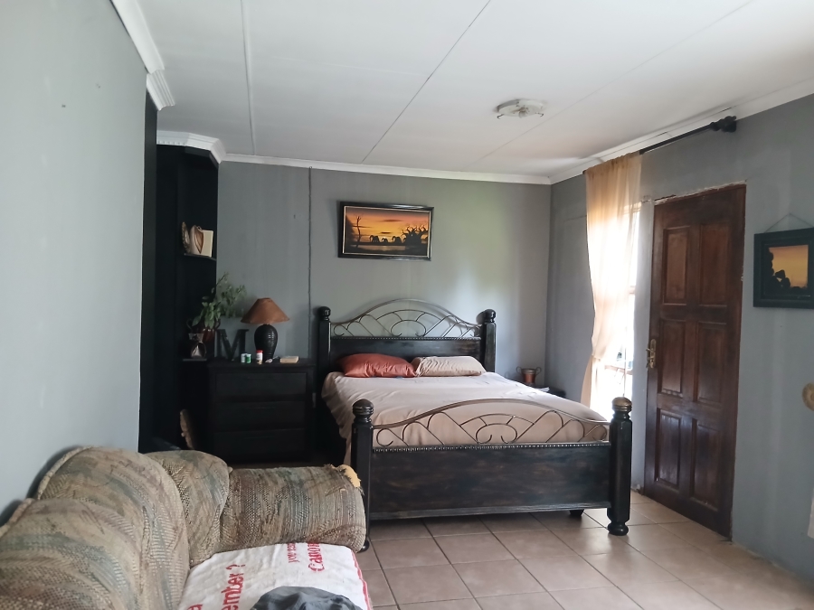 3 Bedroom Property for Sale in Kwa Thema Phase 2 Gauteng
