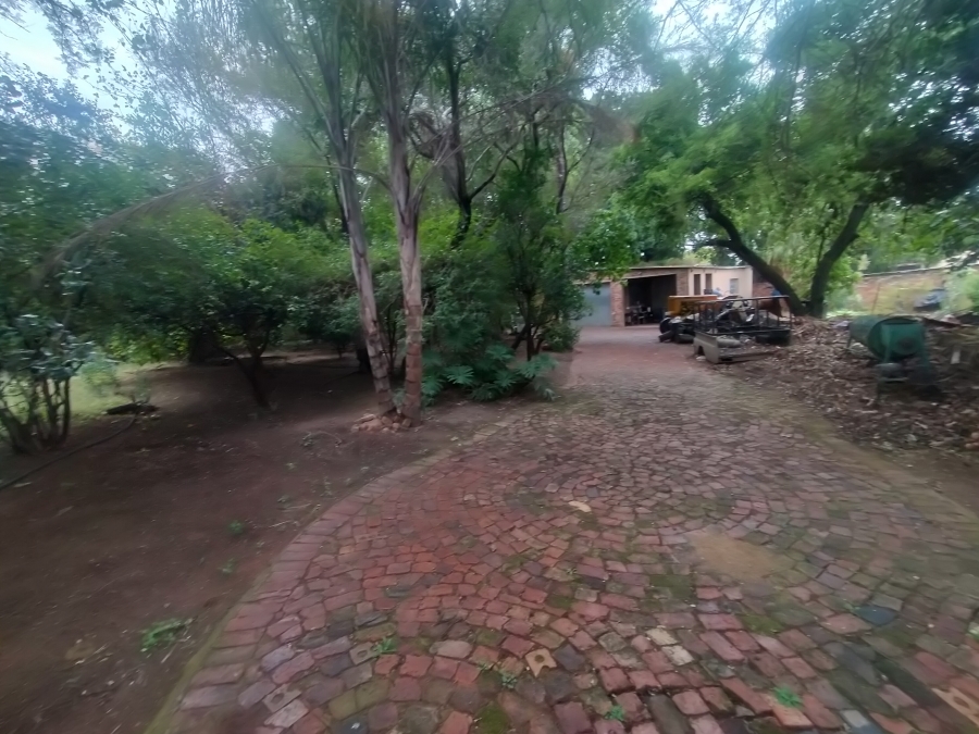 4 Bedroom Property for Sale in Pretoria North Gauteng