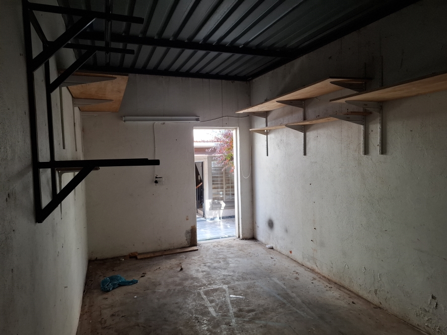 2 Bedroom Property for Sale in Pretorius Park Gauteng