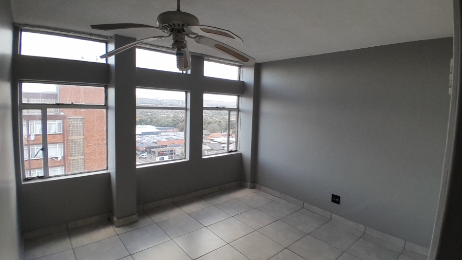 2 Bedroom Property for Sale in Wonderboom South Gauteng