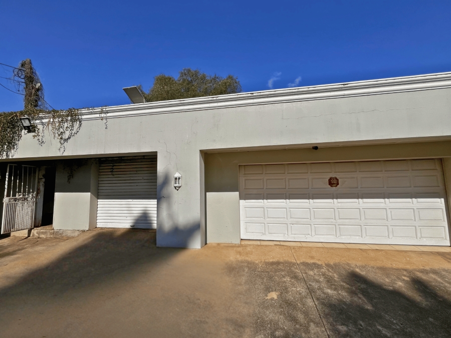 4 Bedroom Property for Sale in Bedford Gardens Gauteng