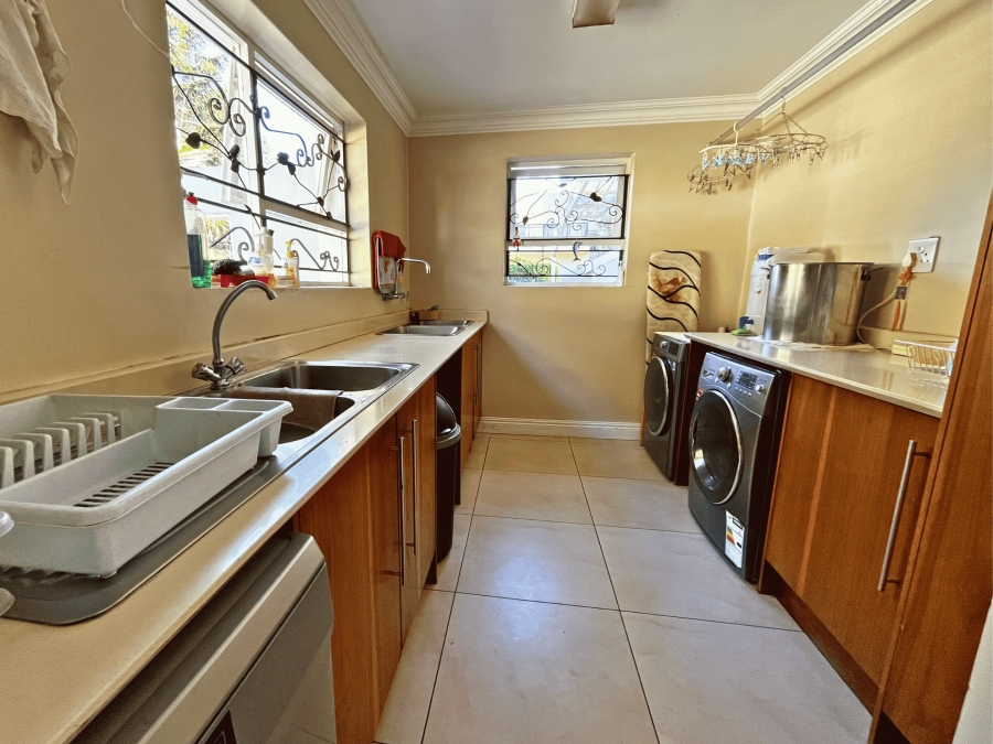4 Bedroom Property for Sale in Bedford Gardens Gauteng