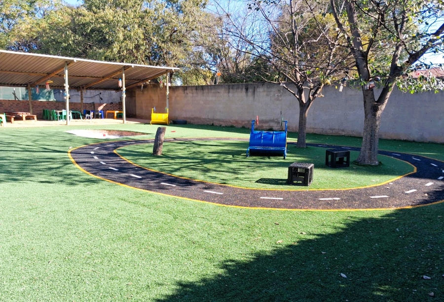 4 Bedroom Property for Sale in Glen Austin Gauteng