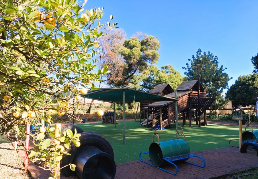 4 Bedroom Property for Sale in Glen Austin Gauteng