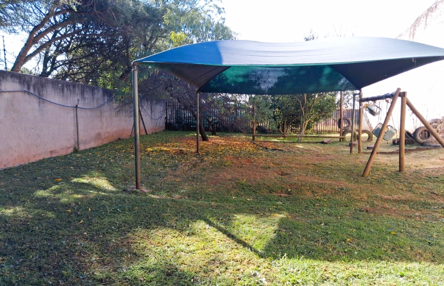 4 Bedroom Property for Sale in Glen Austin Gauteng