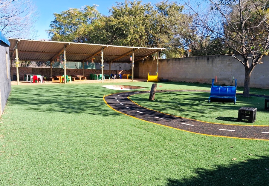 4 Bedroom Property for Sale in Glen Austin Gauteng