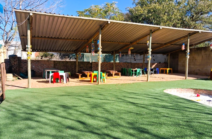 4 Bedroom Property for Sale in Glen Austin Gauteng