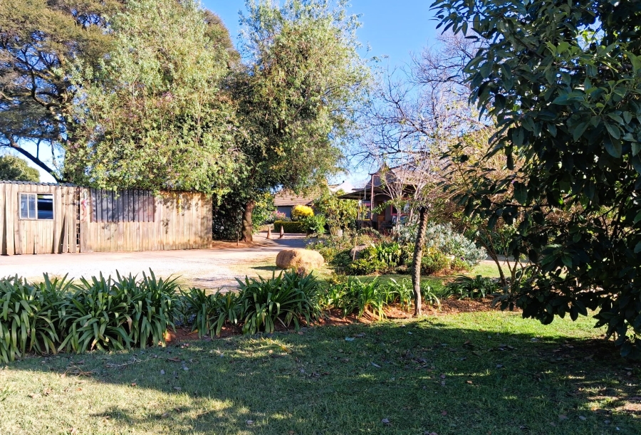 4 Bedroom Property for Sale in Glen Austin Gauteng