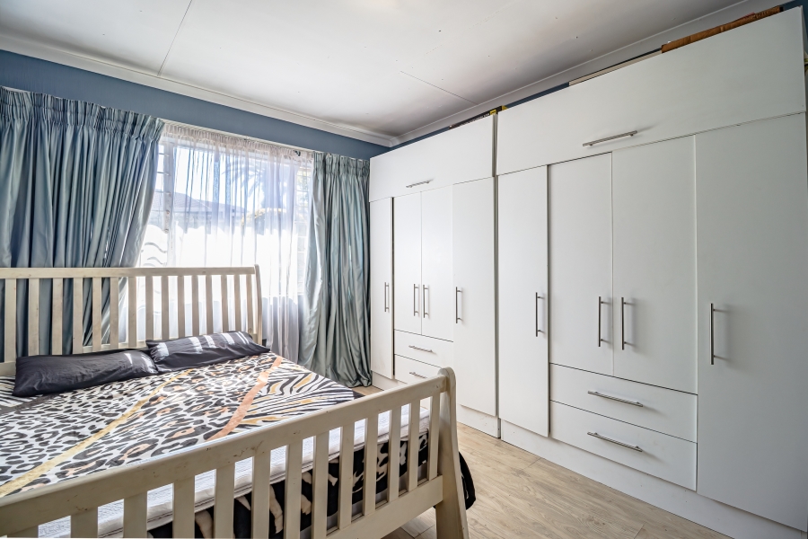 1 Bedroom Property for Sale in Northwold Gauteng