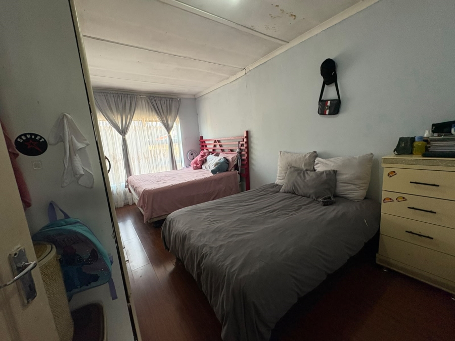 4 Bedroom Property for Sale in Reigerpark Gauteng