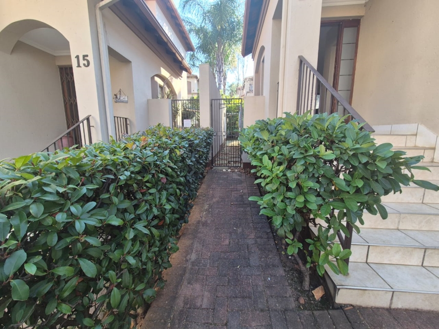 3 Bedroom Property for Sale in Glenvista Gauteng