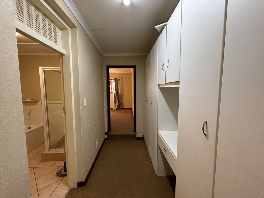 To Let 1 Bedroom Property for Rent in Ferndale Gauteng