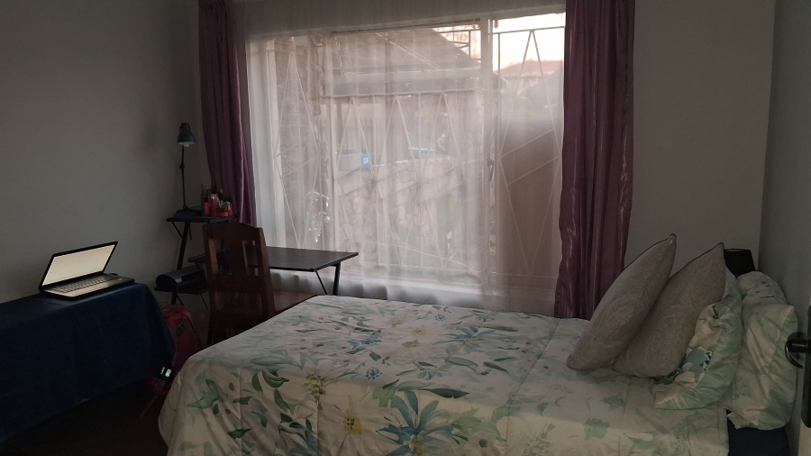 To Let 3 Bedroom Property for Rent in Rensburg Gauteng