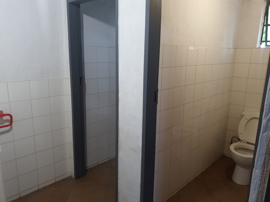 To Let Commercial Property for Rent in Clayville East Gauteng