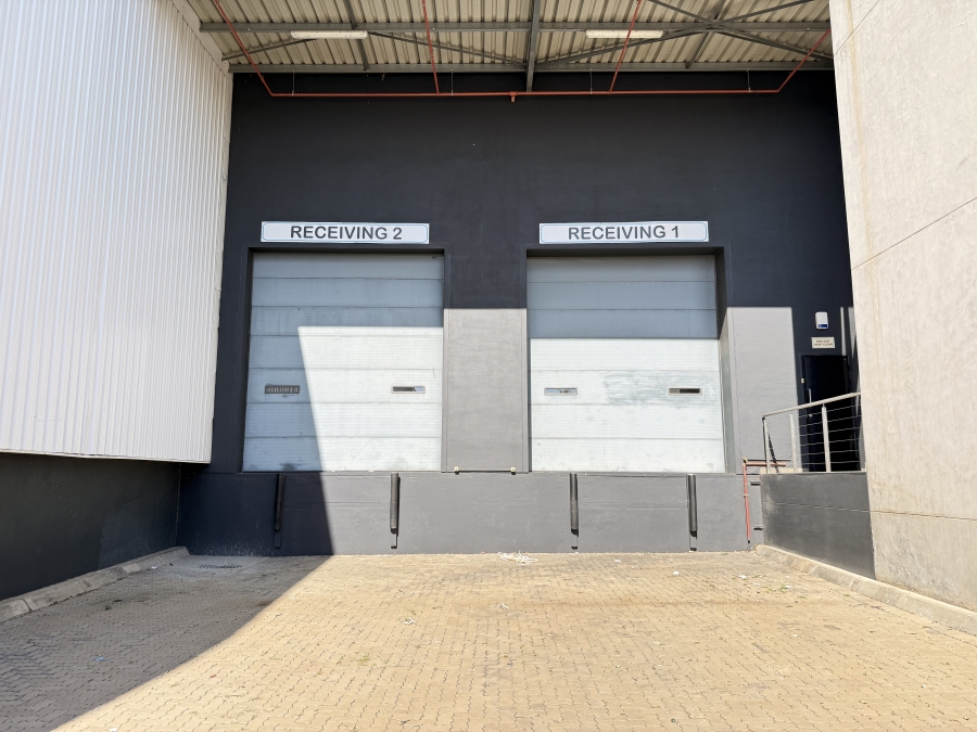 To Let Commercial Property for Rent in Louwlardia Gauteng