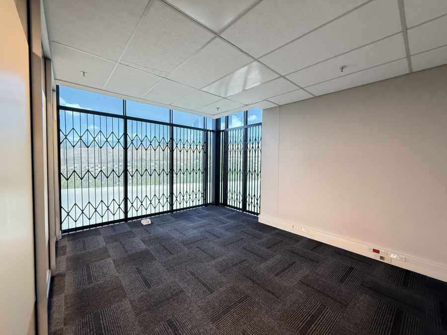 To Let Commercial Property for Rent in Louwlardia Gauteng