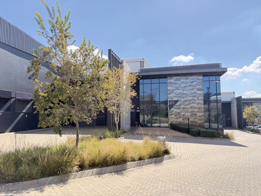 To Let Commercial Property for Rent in Louwlardia Gauteng