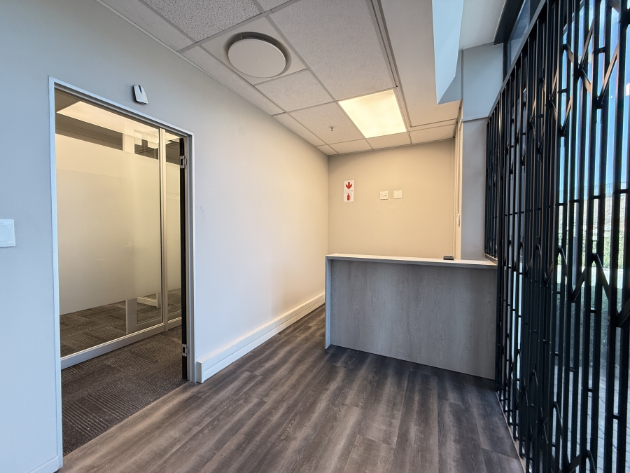 To Let Commercial Property for Rent in Louwlardia Gauteng