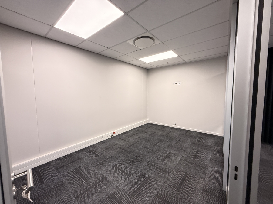 To Let Commercial Property for Rent in Louwlardia Gauteng