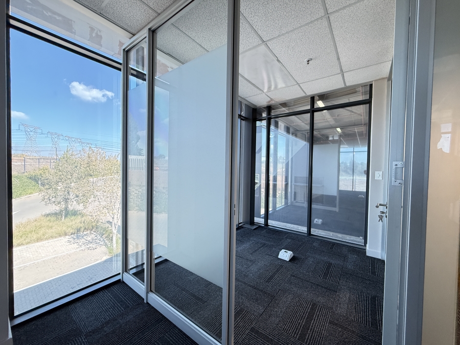 To Let Commercial Property for Rent in Louwlardia Gauteng