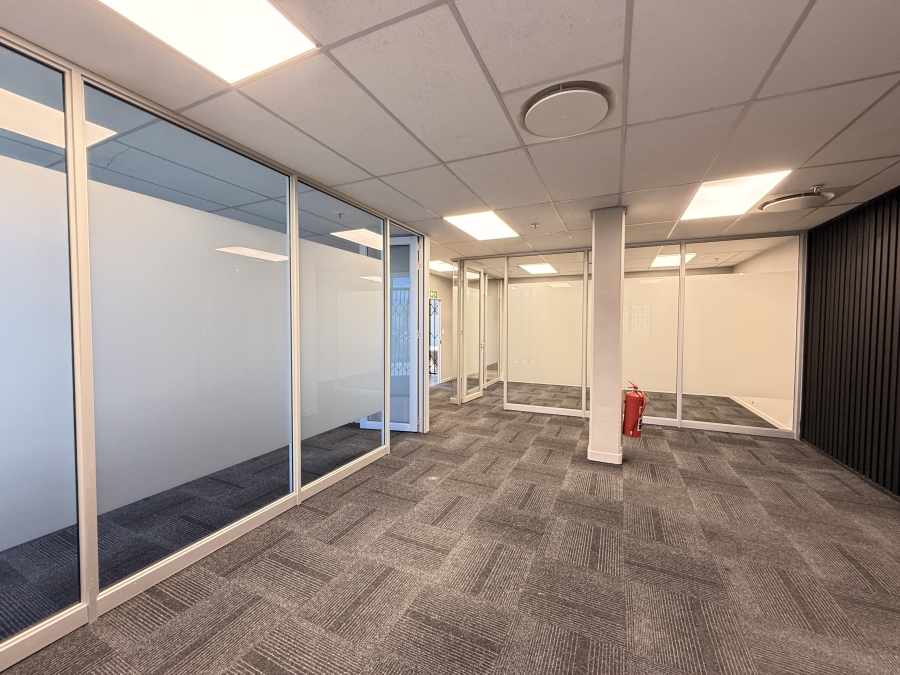 To Let Commercial Property for Rent in Louwlardia Gauteng