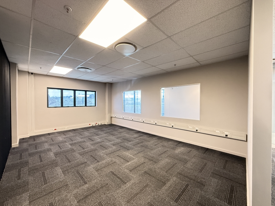 To Let Commercial Property for Rent in Louwlardia Gauteng