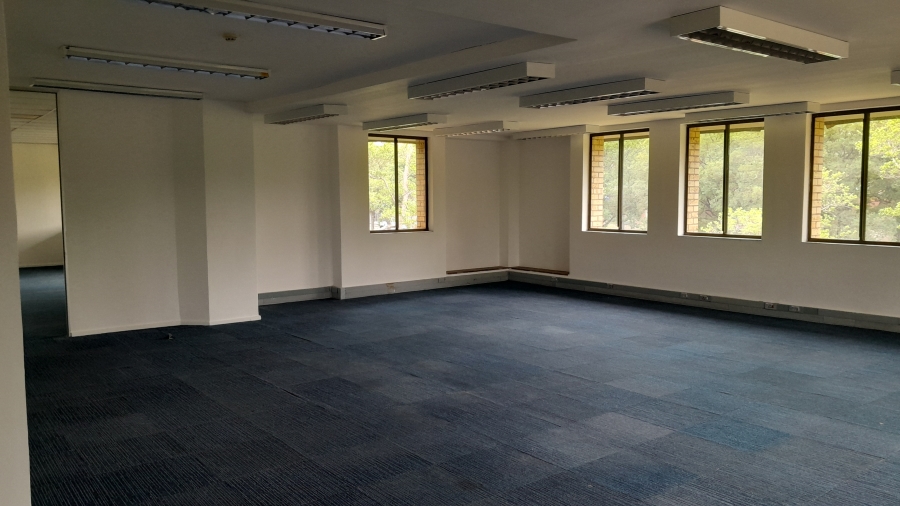 To Let Commercial Property for Rent in Vorna Valley Gauteng