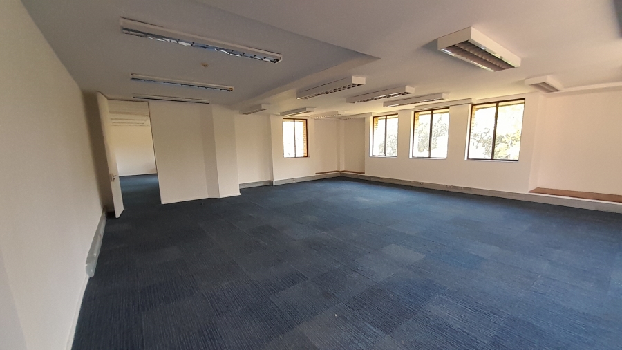 To Let Commercial Property for Rent in Vorna Valley Gauteng