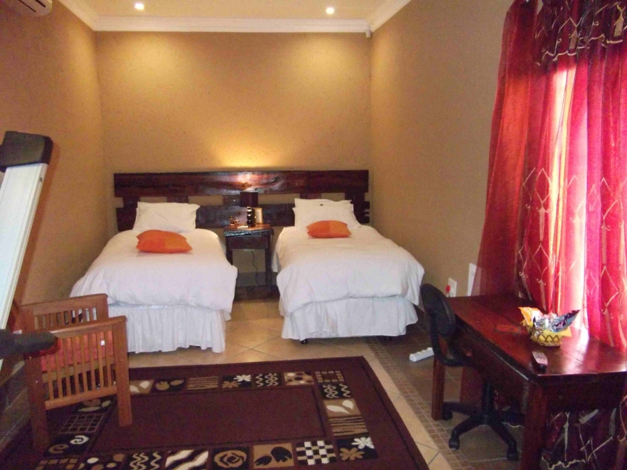 Commercial Property for Sale in Ravenswood Gauteng