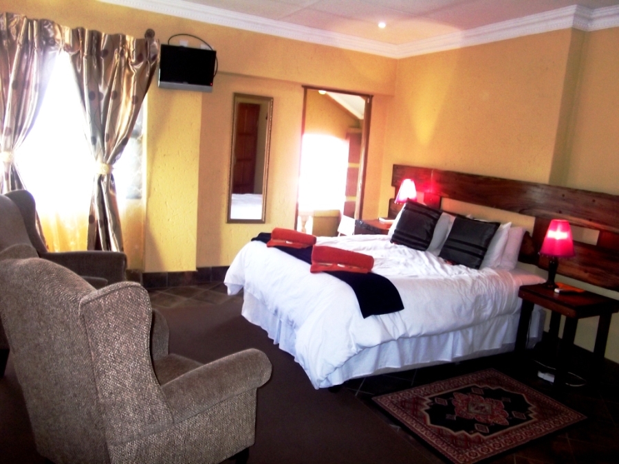 Commercial Property for Sale in Ravenswood Gauteng