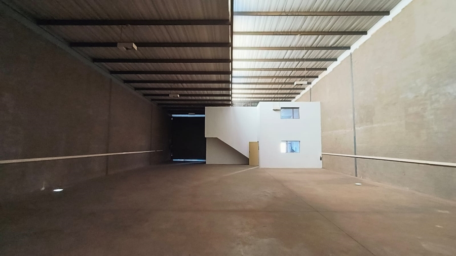 To Let Commercial Property for Rent in Hennopspark Gauteng
