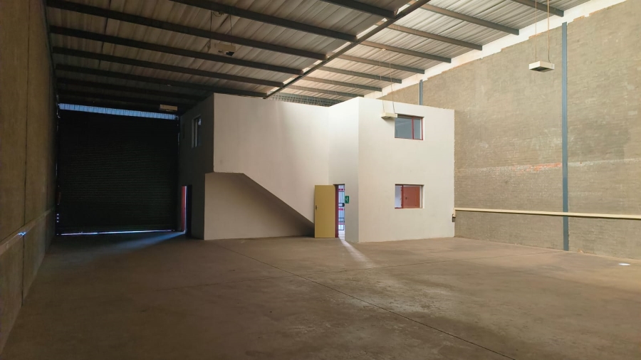 To Let Commercial Property for Rent in Hennopspark Gauteng