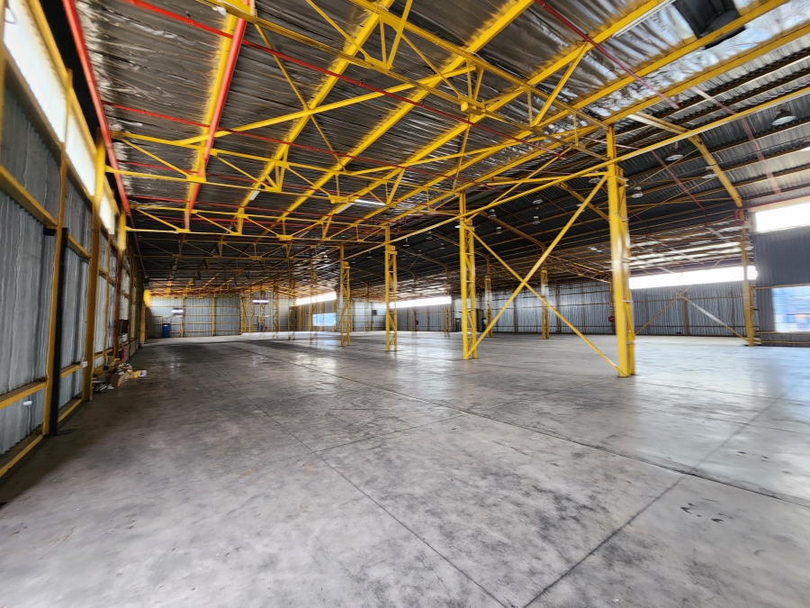 To Let Commercial Property for Rent in Rosslyn Industrial Gauteng