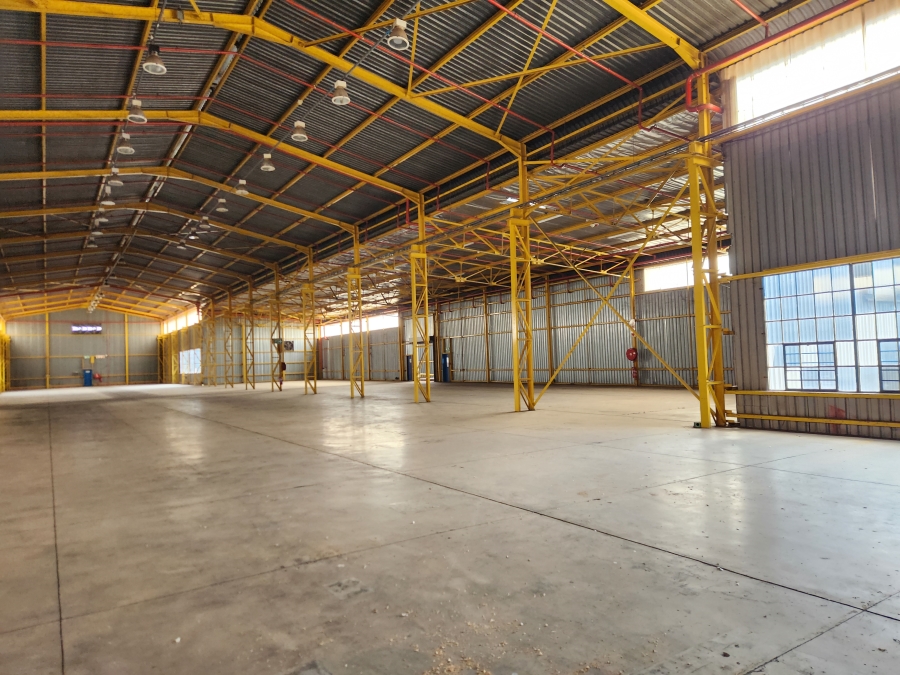 To Let Commercial Property for Rent in Rosslyn Industrial Gauteng