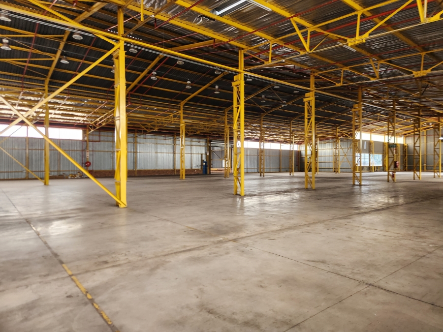 To Let Commercial Property for Rent in Rosslyn Industrial Gauteng