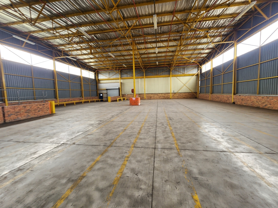To Let Commercial Property for Rent in Rosslyn Industrial Gauteng