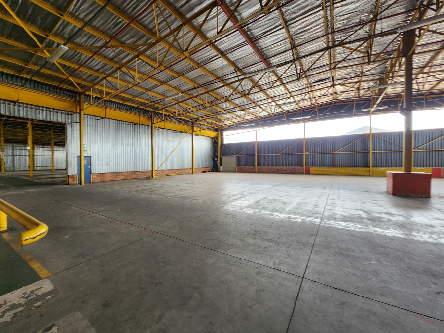 To Let Commercial Property for Rent in Rosslyn Industrial Gauteng